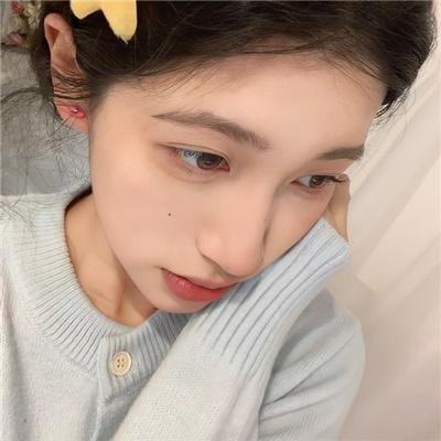 七个月亮